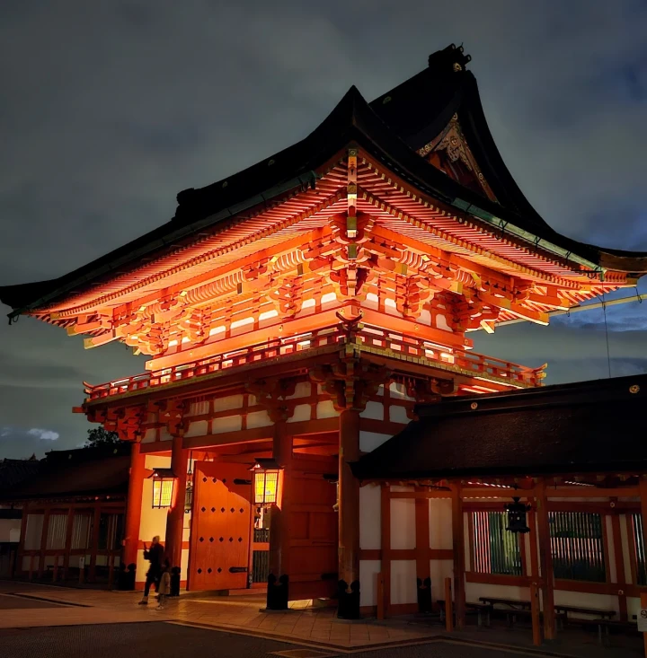 Fushimi Inari Shrine at night