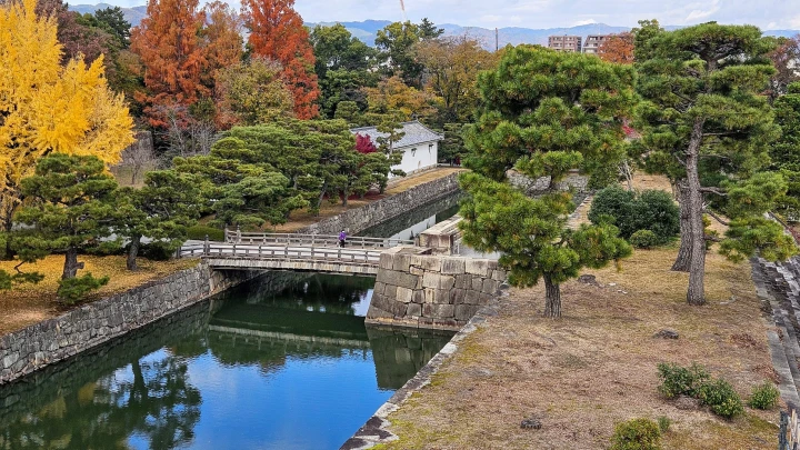 Nijō Castle. View from the ruined tower.